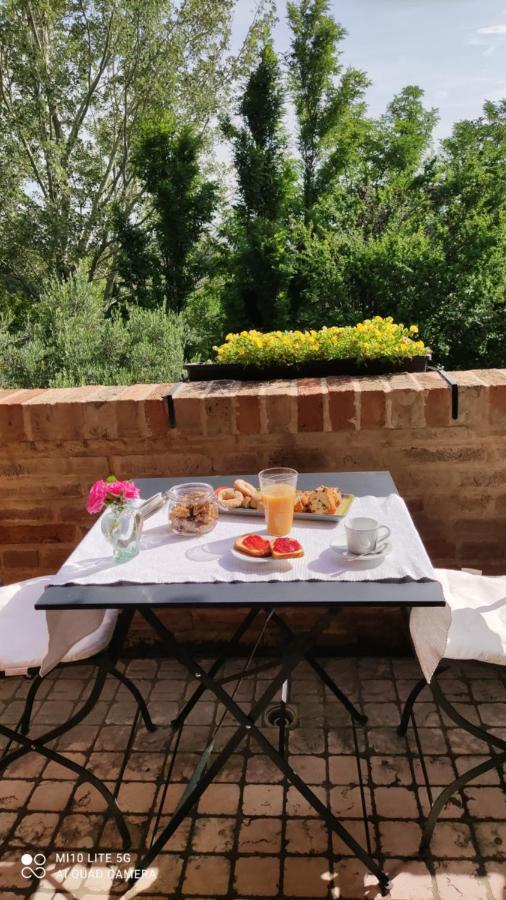 Bed and Breakfast Luci Sui Monti Sarnano Exterior foto