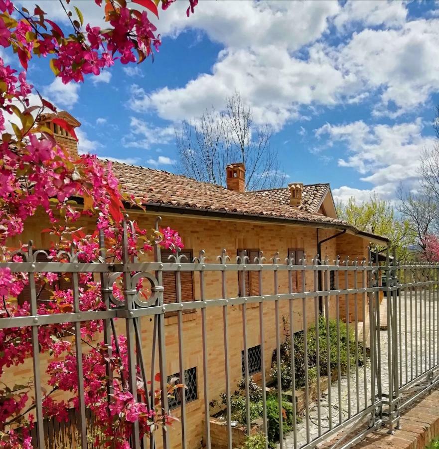Bed and Breakfast Luci Sui Monti Sarnano Exterior foto